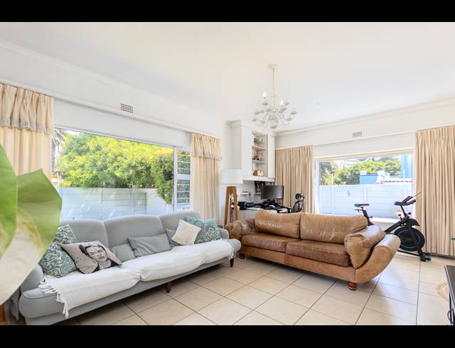 3 BEDROOM FREESTANDING FOR SALE IN MILNERTON CENTRAL